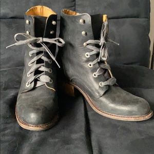 COPY - John Fluevog Nuni Boots (Black)